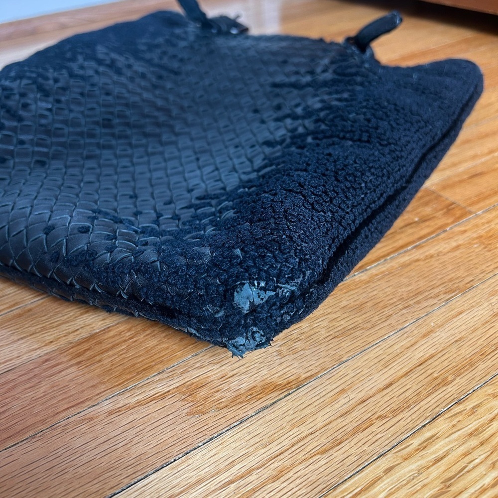 Bottega Veneta Intrecciato Leather & Wool Tote Bag - Picture 10 of 16